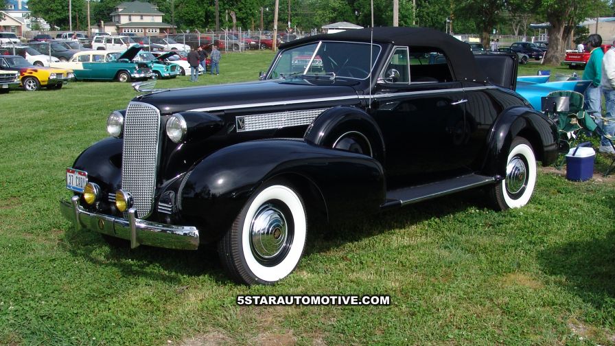 1937 Cadilliac